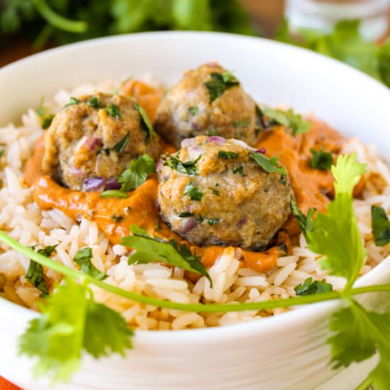 Chicken Tikka Masala Meatballs - Recipe photo by VRAI Magazine