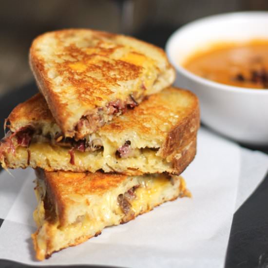 Smoked Brisket Grilled Cheese - Recipe photo by @Vindulge