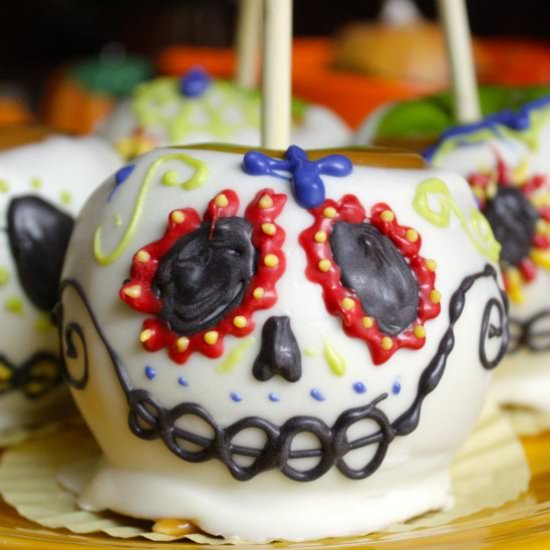 Sugar Skull Caramel Apples - Recipe photo by craftychica
