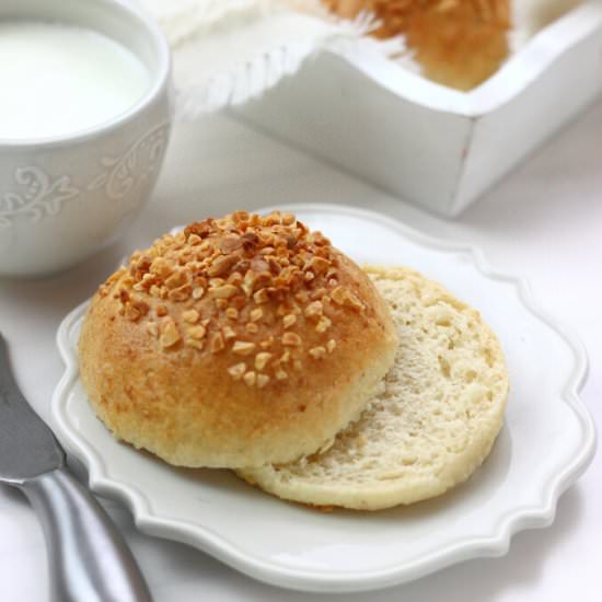 Almond Dinner Buns - Recipe photo by Eva Toneva