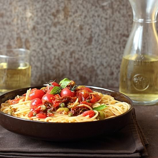 Spaghetti from Malta - Recipe photo by chilliczosnekioliwa