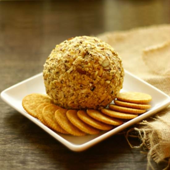 Smokey Cheese Ball - Recipe photo by breadandwithit