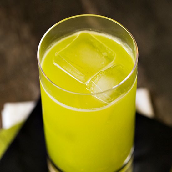 Green Lantern - Recipe photo by thedrinkkings
