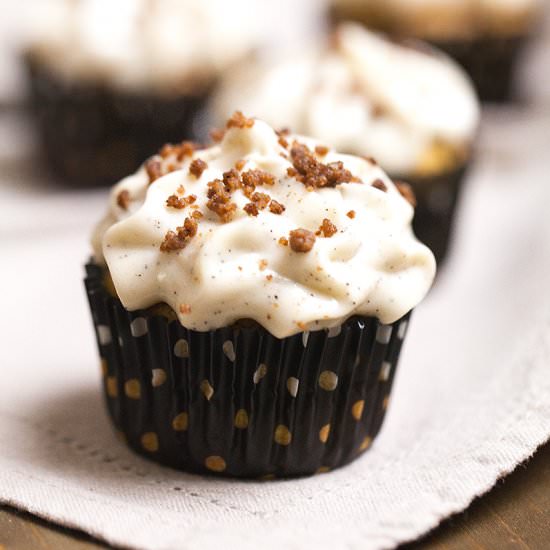 Pumpkin Spice Latte Cupcakes - Recipe photo by elenianag