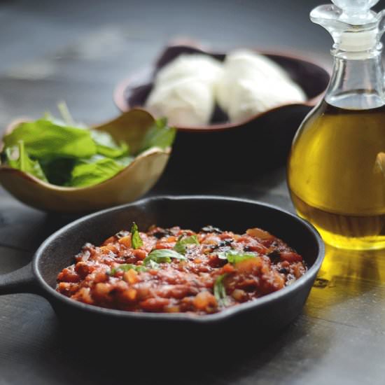 Pizza sauce - Recipe photo by notacurry.com