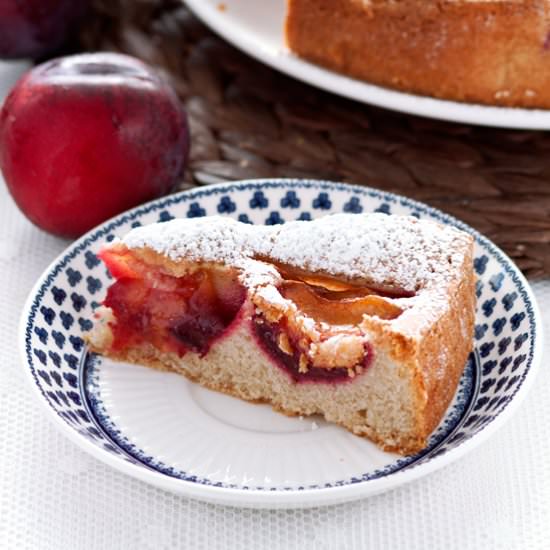 Cinnamon Plum Cake - Recipe photo by Fotokulinarnie
