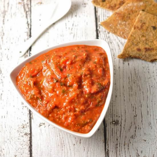 Roasted Tomato Salsa - Recipe photo by caseyjadehill