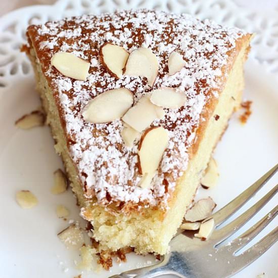 Citrus Almond Olive Oil Cake - Recipe photo by thegoldlininggirl
