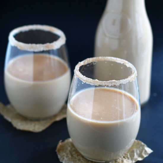 Homemade Bailey's Irish Cream (GF) - Recipe photo by strictlydelicious