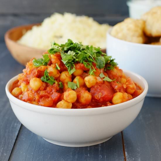 Chickpeas with tomato sauce - Recipe photo by Frl.Moonstruck