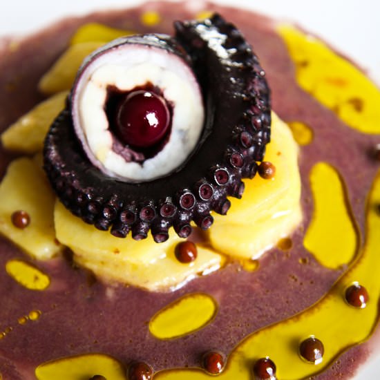 Red Wine Braised Octopus - Recipe photo by Philosokitchen