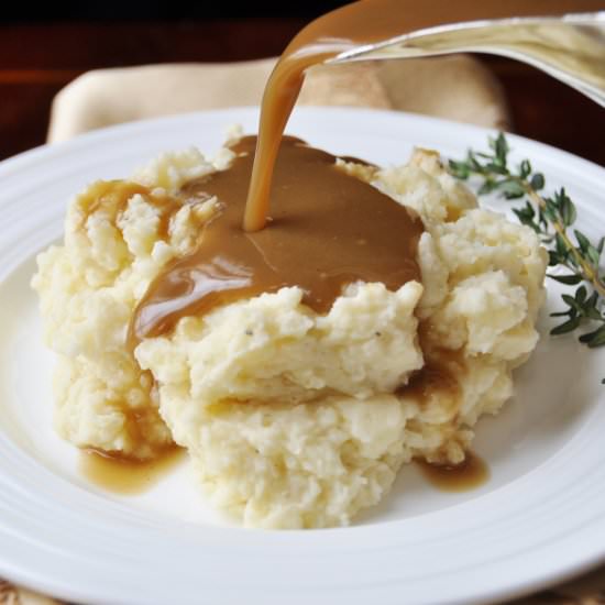 Vegan Porcini Mushroom Gravy - Recipe photo by Veganosity