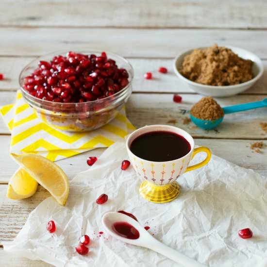 Homemade Pomegranate Molasses - Recipe photo by Food Gays