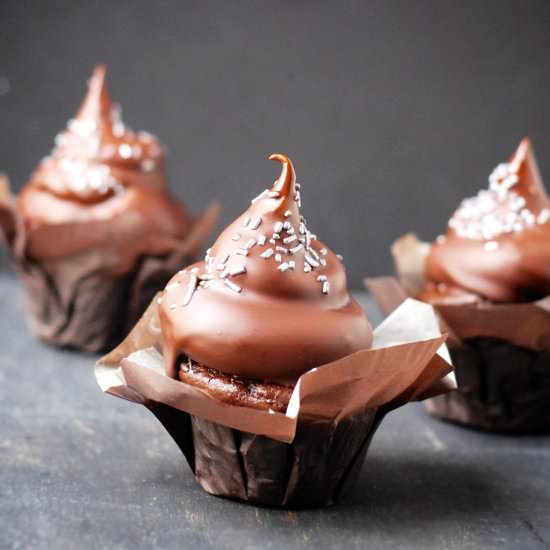 hi-hat cupcakes - Recipe photo by kumquat