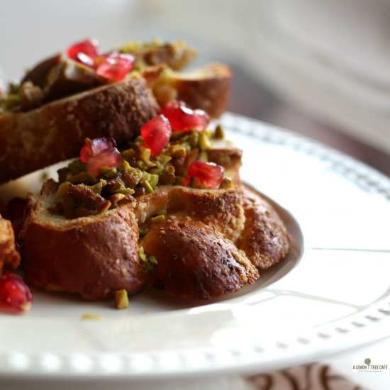 Crostini with foie gras - Recipe photo by a lemon tree cafe