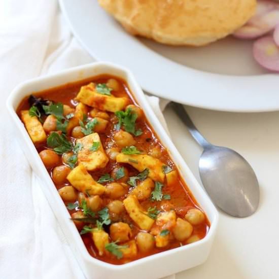 Chole Paneer curry - Recipe photo by werecipes
