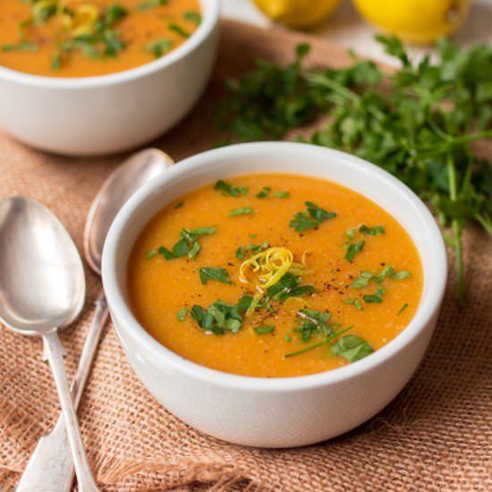 Chickpea and Lemon Soup - Recipe photo by KitchenSanctuary