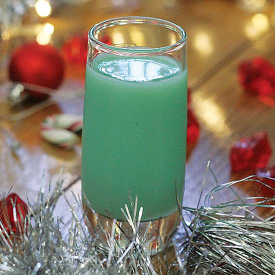 Tinseltini Shot - Recipe photo by drinklab