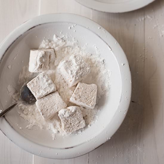 homemade marshmallows - Recipe photo by asweetpeachef