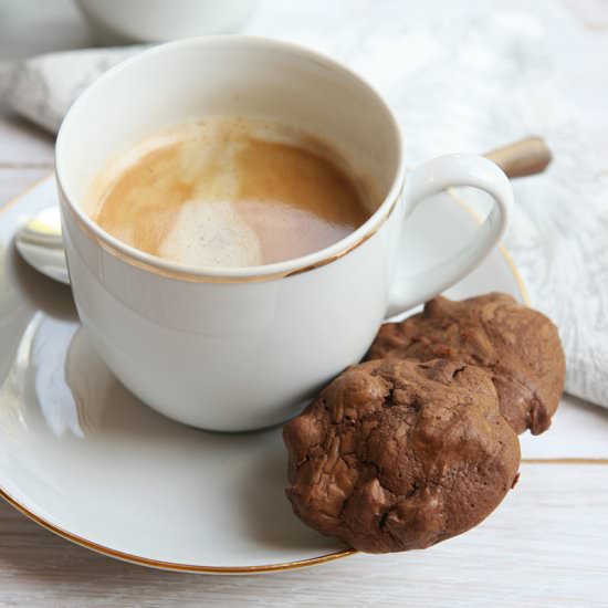 Chocolate cookies - Recipe photo by cherryncinnamon