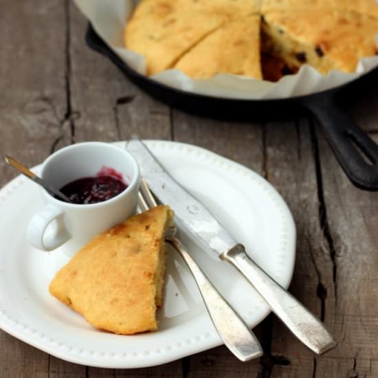 Gluten-Free Raisin Scones - Recipe photo by felicialim
