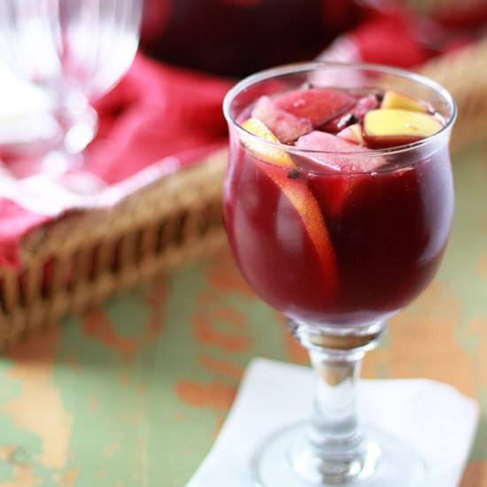 Classic Red Sangria - Recipe photo by Kitchen Treaty
