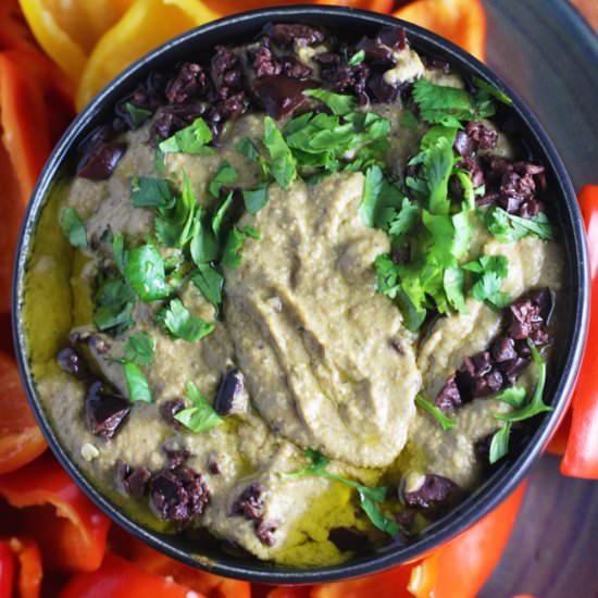 Spicy Olive Hummus - Recipe photo by WorthCooking