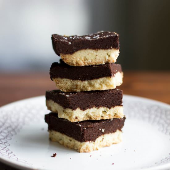 Rosemary Shortbread Bars - Recipe photo by Butteredup