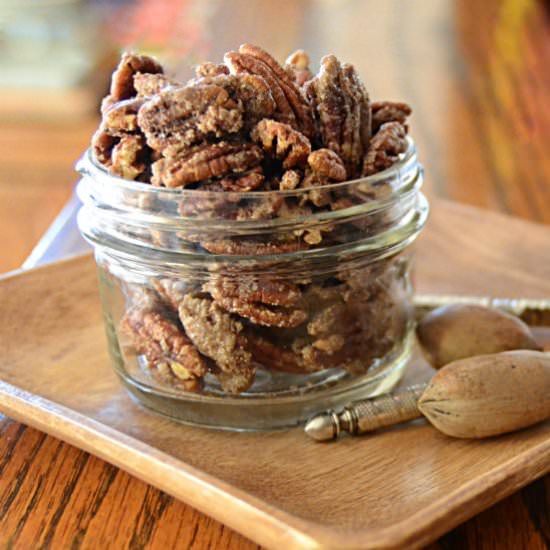 Candied Pecans - Recipe photo by Kitchengetaway
