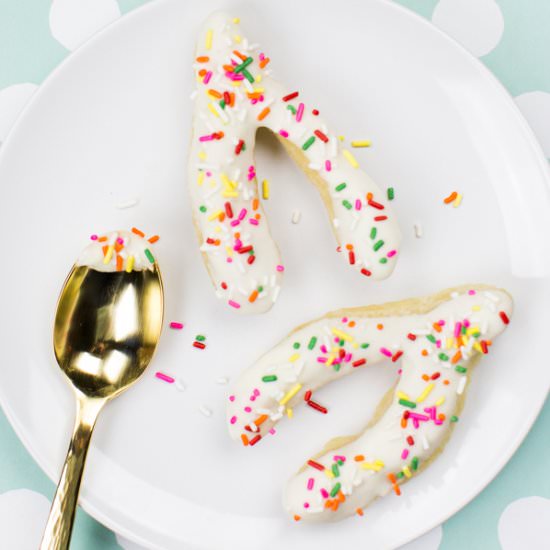 Wishbone Donuts - Recipe photo by studiodiy