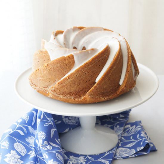 Toffee Bundt Cake - Recipe photo by the sweetest occasion