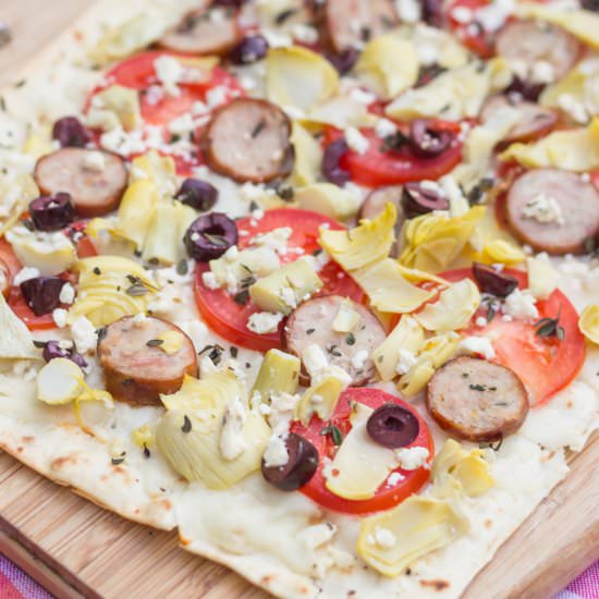 "Skinny" Greek Lavash Pizza - Recipe photo by lovehappyhour