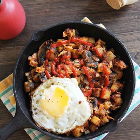Turkey & Chorizo Breakfast Hash - Recipe photo by brunchnbites