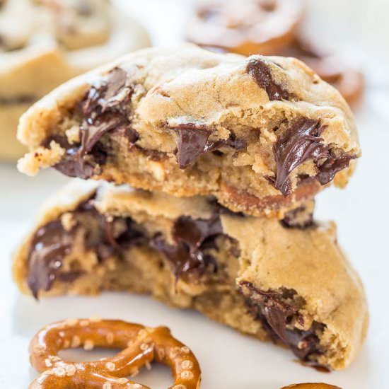Pretzel Chocolate Chip Cookies - Recipe photo by Averie