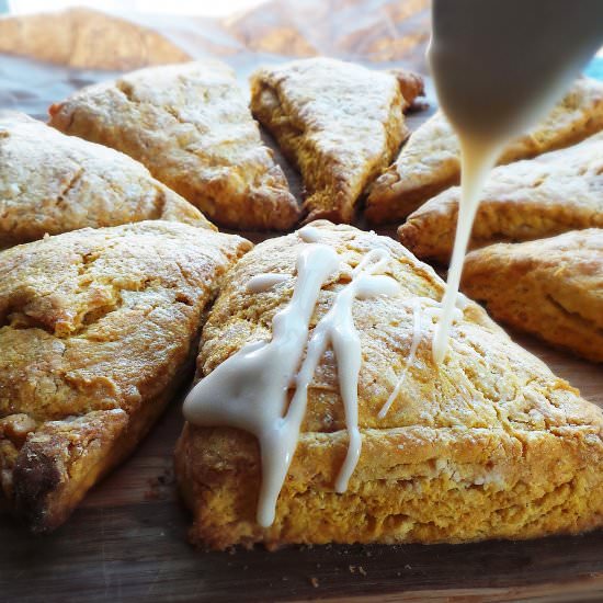 Pumpkin Pie Scones - Recipe photo by vodkaandbiscuits