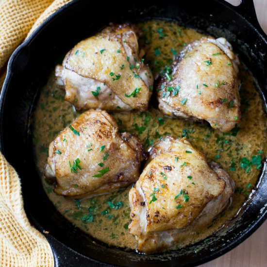 Baked Garlic Chicken w/ Lemon Sauce - Recipe photo by BestRecipeBox