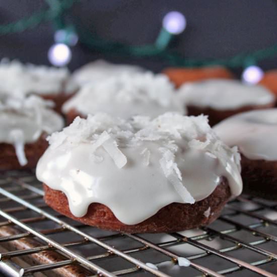 Snow Flurry Cake Donuts - Recipe photo by mondaymorningdonut