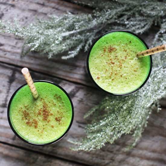 Energizing Gingerbread Smoothie - Recipe photo by jjbegonia