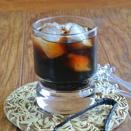 Homemade Kahlua - Recipe photo by Vegan In The Freezer