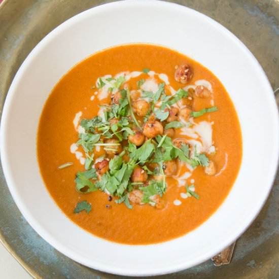 Sweet Potato Soup with Chickpeas - Recipe photo by thewacovegan