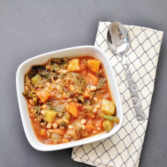 Roasted Butternut Garlic Minestrone - Recipe photo by fittingintovegan
