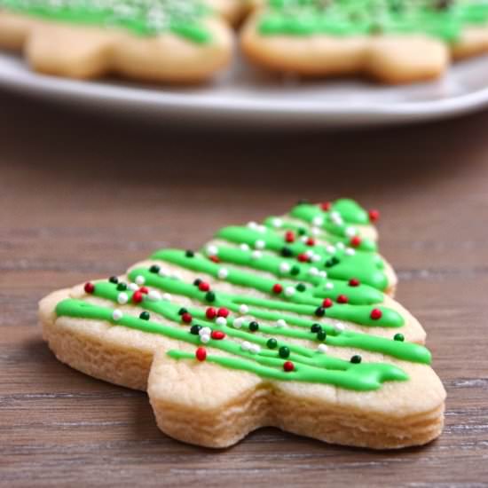 Christmas Cut-Out Sugar Cookies - Recipe photo by goddessofbaking