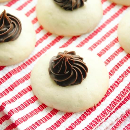 Nutella Thumbprint Cookies - Recipe photo by britalarson