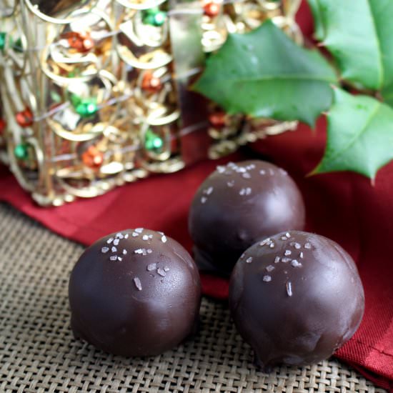 Peanut Butter Oreo Cookie Balls - Recipe photo by chocolatewithgrace