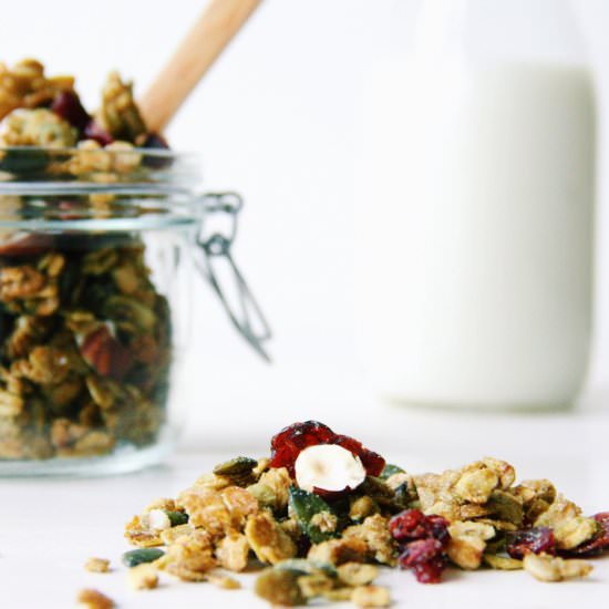 Matcha Granola - Recipe photo by Culinessa