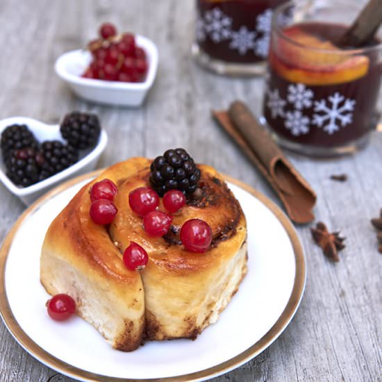 Cinnamon Rolls - Recipe photo by Drina C