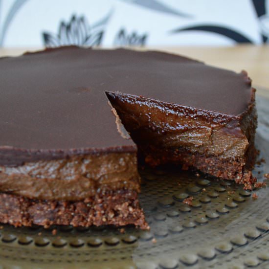 Raw Chili Chocolate Cake - Recipe photo by 2women2cats