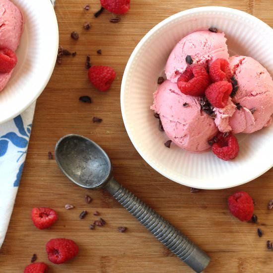 Raspberry Creme Fraiche Ice Cream - Recipe photo by vermodern