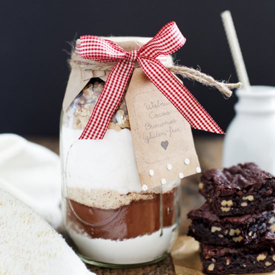 Walnut Cocoa Brownies - Recipe photo by snixykitchen