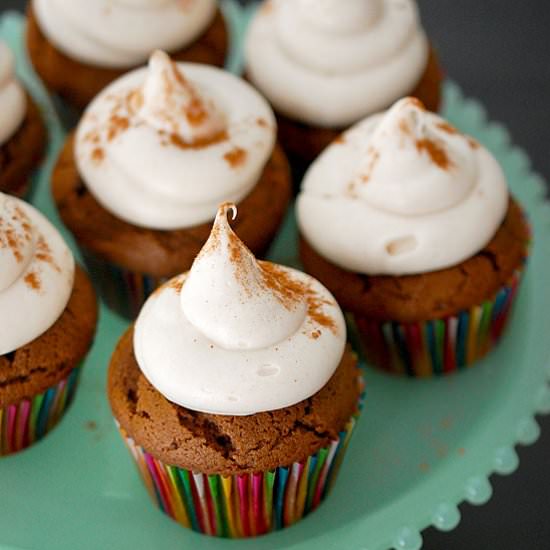 Gingerbread cupcakes - Recipe photo by evabakes